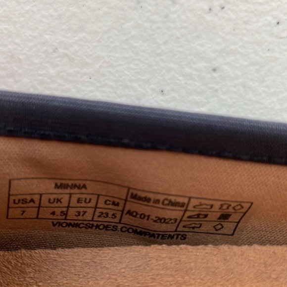 Vionic Minna Ballet Flats Leather Navy Blue Size 7 - Picture 8 of 8